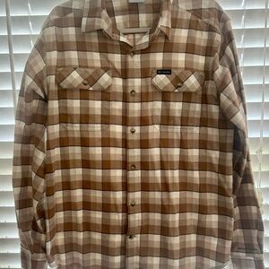 Columbia men’s Tan‎ and Cream Plaid Shirt size medium regular fit